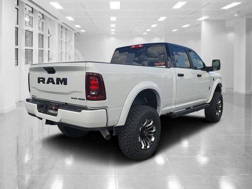 2025 RAM 2500 Big Horn Crew Cab 4x4 6'4' Box
