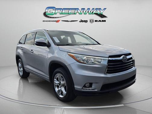 Silver Sky Metallic 2016 Toyota Highlander Limited