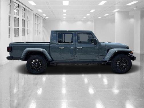 2025 Jeep Gladiator Nighthawk
