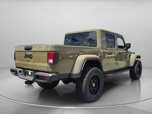 2025 Jeep Gladiator Nighthawk