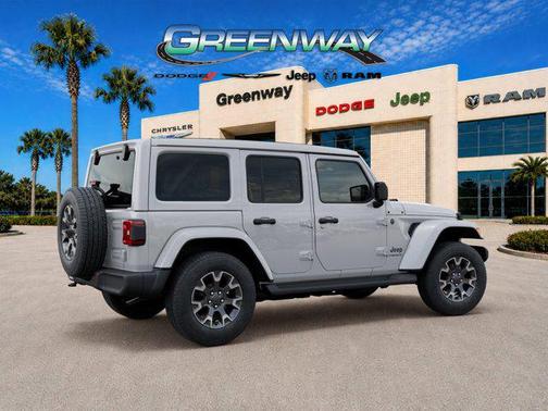 Bright White Clearcoat 2026 Jeep Wrangler 4-Door Sahara 4x4