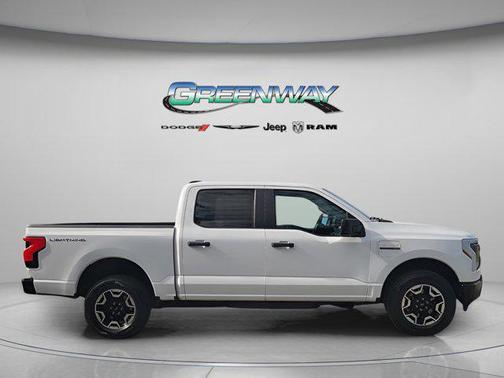 2023 Ford F-150 Lightning Pro