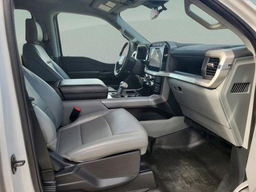 2023 Ford F-150 Lightning Pro