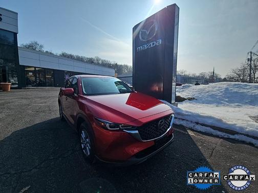 2023 Mazda CX-5 2.5 S Preferred Package
