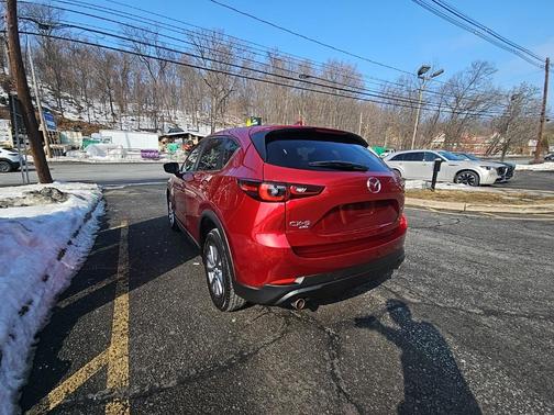 2023 Mazda CX-5 2.5 S Preferred Package