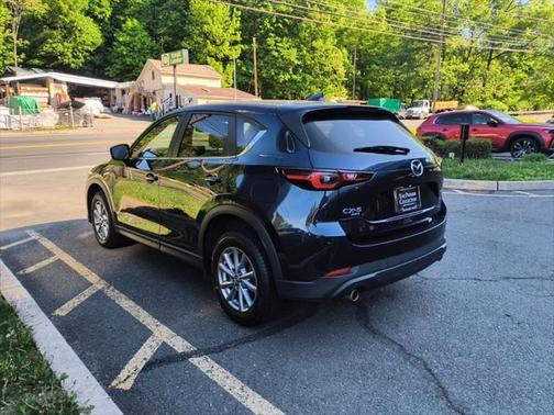 2022 Mazda CX-5 2.5 S Preferred Package