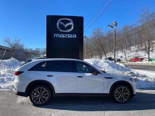 2025 Mazda CX-70 PHEV Premium Plus Package