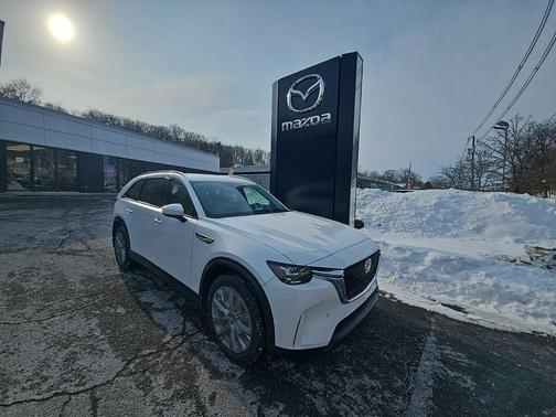 Rhodium White Premium 2026 Mazda CX-90 3.3 Turbo Preferred