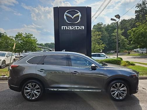 2023 Mazda CX-9 Signature