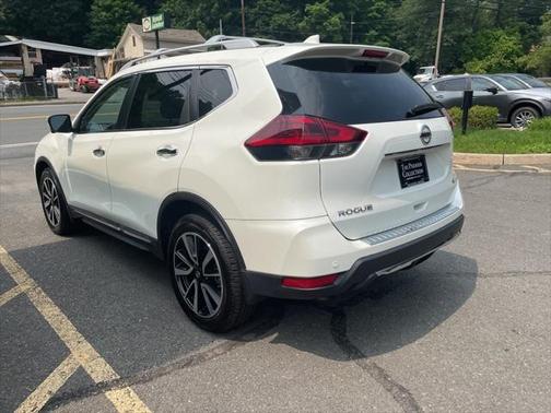 2020 Nissan Rogue SL