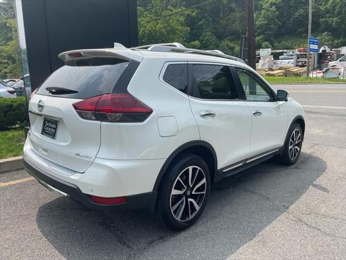 2020 Nissan Rogue SL