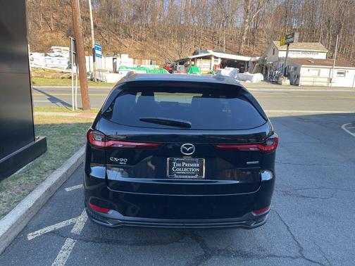Jet Black Mica 2026 Mazda CX-90 3.3 Turbo Preferred
