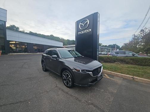 2022 Mazda CX-5 2.5 S Premium Package