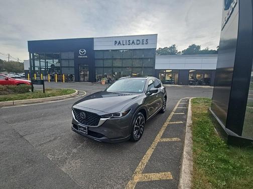 2022 Mazda CX-5 2.5 S Premium Package
