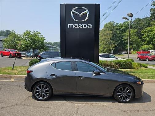 2022 Mazda Mazda3 FWD w/Preferred Package