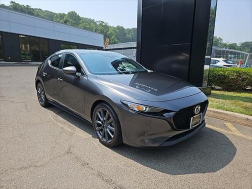 2022 Mazda Mazda3 FWD w/Preferred Package