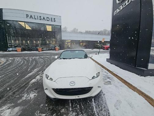 2023 Mazda MX-5 Miata Grand Touring