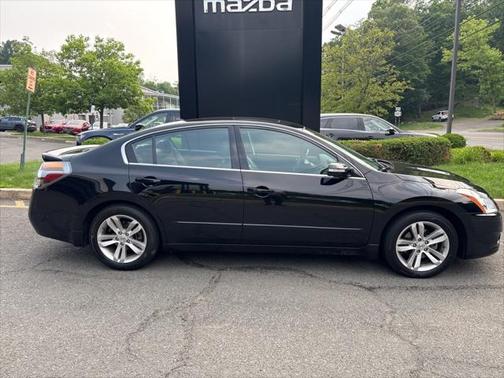 2010 Nissan Altima 3.5 SR