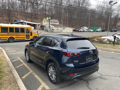 2023 Mazda CX-5 2.5 S Preferred Package