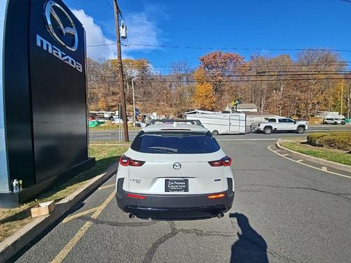 2026 Mazda CX-50 Hybrid Premium