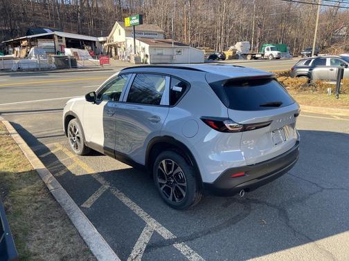 2026 Mazda CX-5 2.5 S Preferred Package