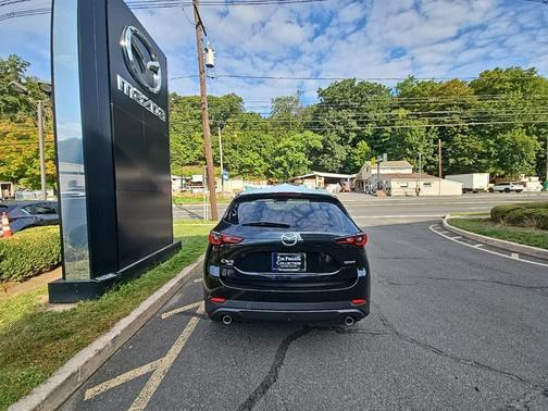 2025 Mazda CX-5 Carbon Edition