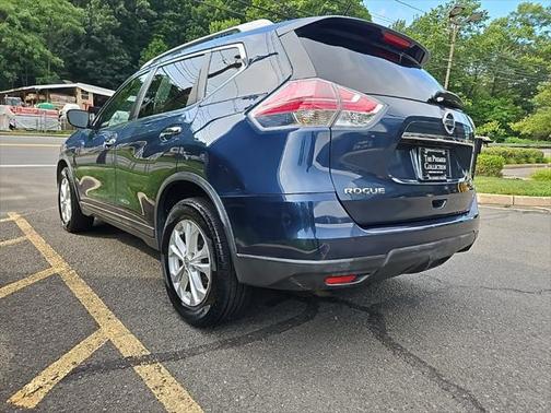 2015 Nissan Rogue SV