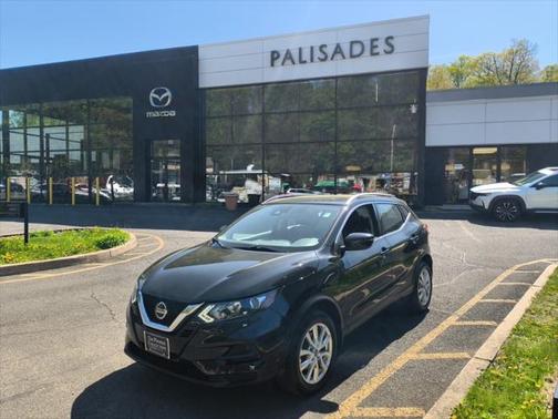 2020 Nissan Rogue Sport SV