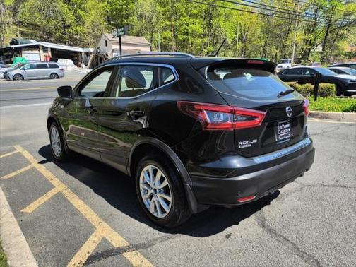 2020 Nissan Rogue Sport SV