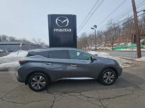 Gun Metallic 2019 Nissan Murano SV