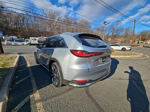 2024 Mazda CX-90 PHEV Premium Plus