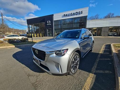 2024 Mazda CX-90 PHEV Premium Plus