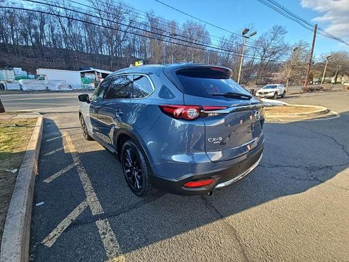 2023 Mazda CX-9 Carbon Edition