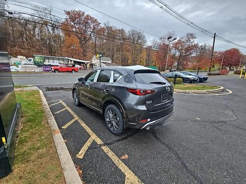 2025 Mazda CX-5 Signature