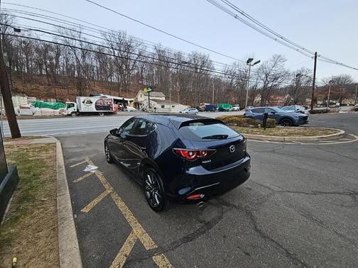 2022 Mazda Mazda3 FWD w/Select Package