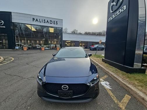 2022 Mazda Mazda3 FWD w/Select Package