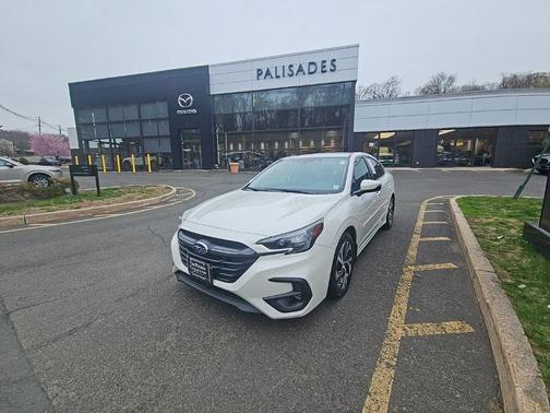 Crystal White Pearl 2024 Subaru Legacy Premium