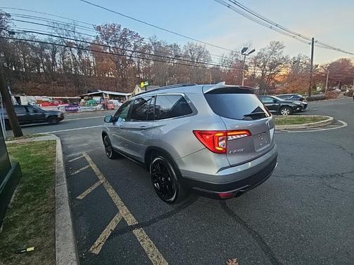 2021 Honda Pilot AWD Special Edition
