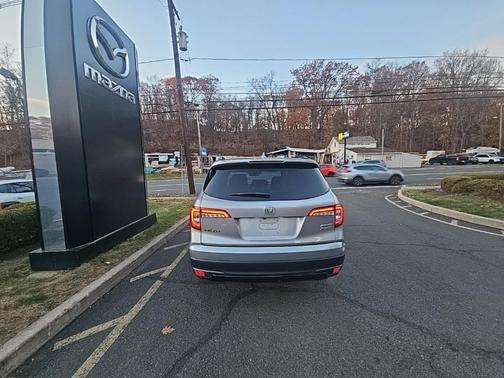 2021 Honda Pilot AWD Special Edition