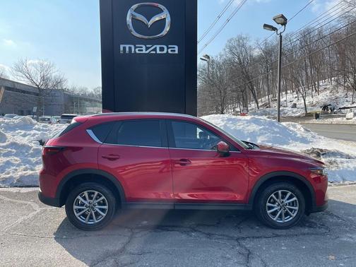2023 Mazda CX-5 2.5 S Preferred Package