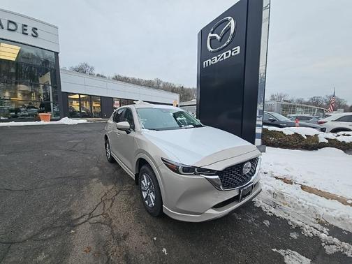 2025 Mazda CX-5 2.5 S Select Package