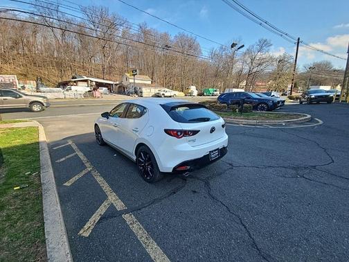 Snowflake White Pearl Mica 2026 Mazda Mazda3 AWD