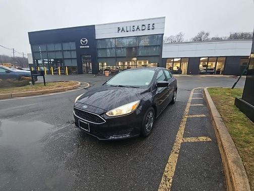 Shadow Black 2016 Ford Focus S