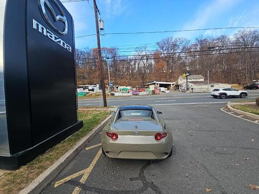 2024 Mazda MX-5 Miata RF Grand Touring