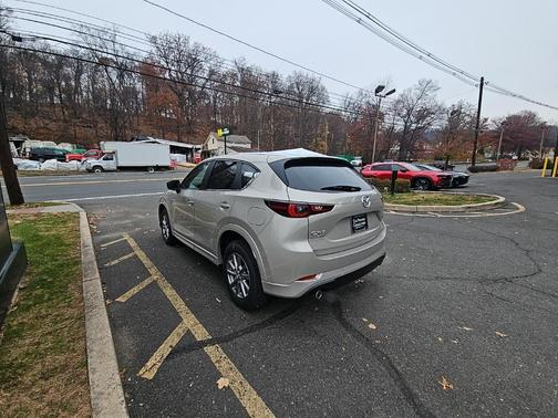 2025 Mazda CX-5 2.5 S Select Package