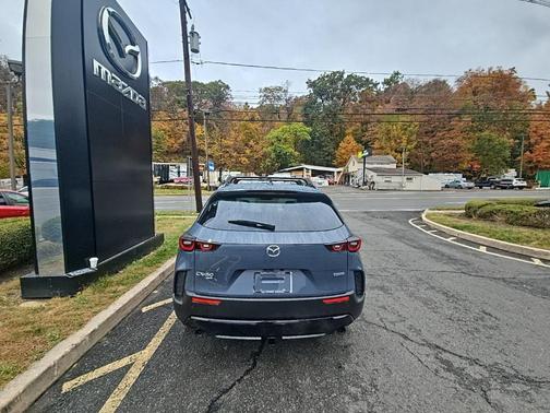 2026 Mazda CX-50 Hybrid Premium