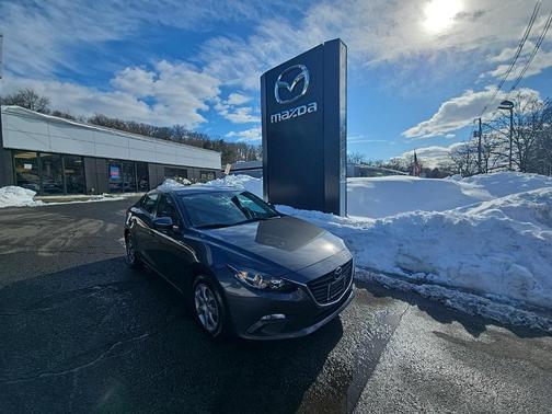 2015 Mazda Mazda3 i Sport