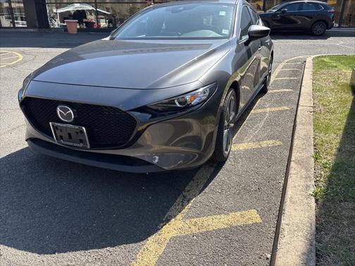 2022 Mazda Mazda3 FWD w/Preferred Package
