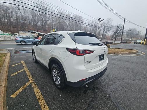 2023 Mazda CX-5 2.5 S Preferred Package