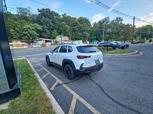 2025 Mazda CX-50 Hybrid Premium